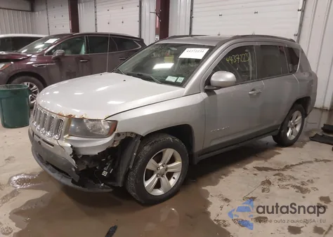 2014 Jeep Compass Latitude z USA, uszkodzony, nr VIN 1C4NJDEB1ED855827